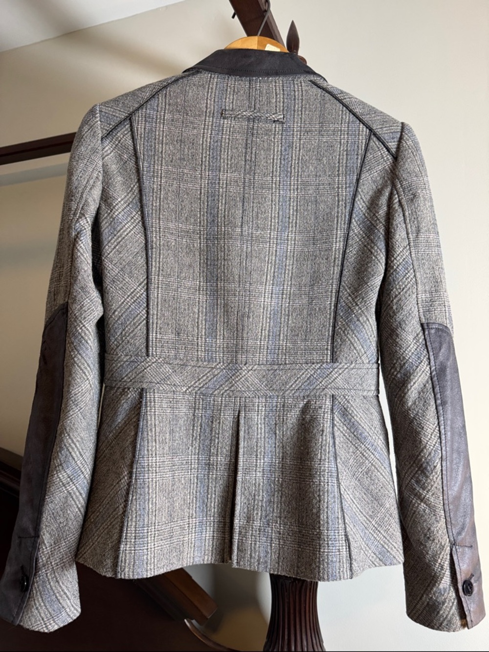 Luisa Cerano Women's Plaid Tailored Blazer Jacket - Picture 2 of 6